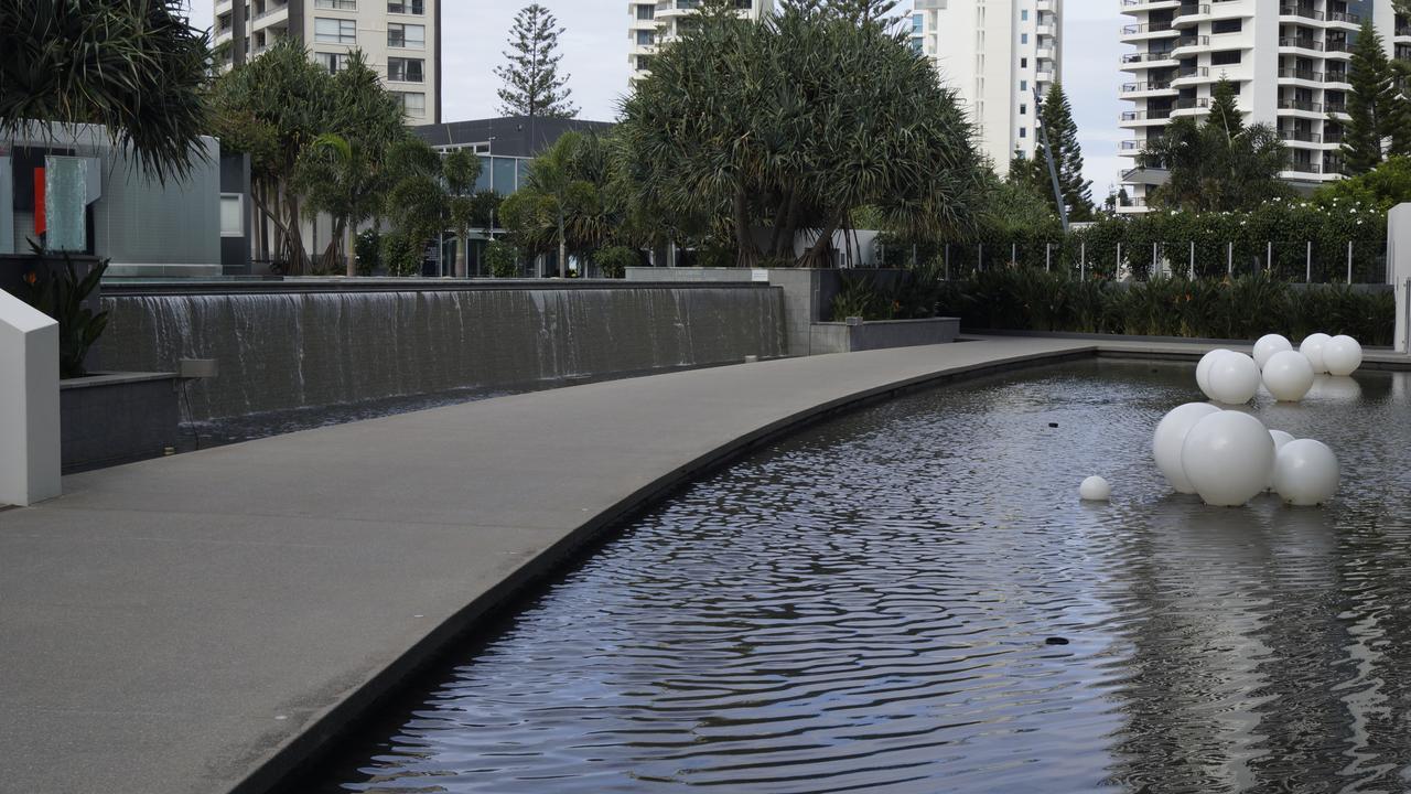 Private Apartment With Ocean Views At Q1 Resort Gold Coast Exterior foto