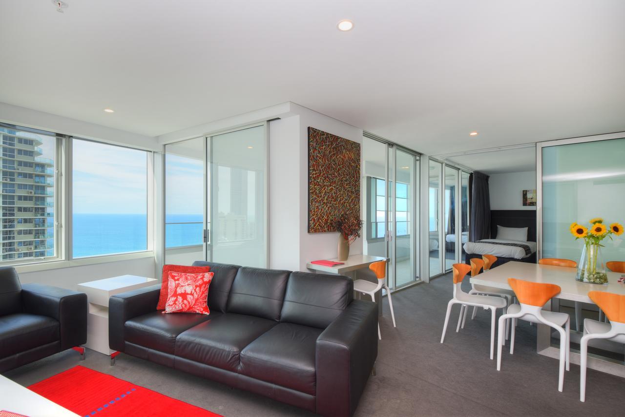 Private Apartment With Ocean Views At Q1 Resort Gold Coast Exterior foto